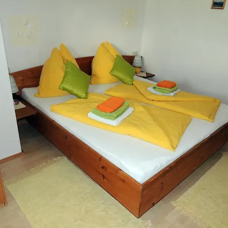 Haus Unterweger Apartamento *